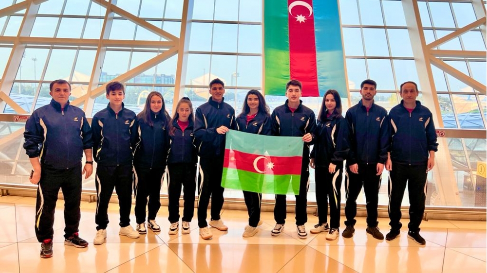Stolüstü tennis üzrə milli komanda Türkiyəyə yollanıb
