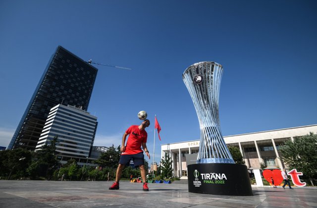 Tirana finala hazırdı - Fotoreportaj