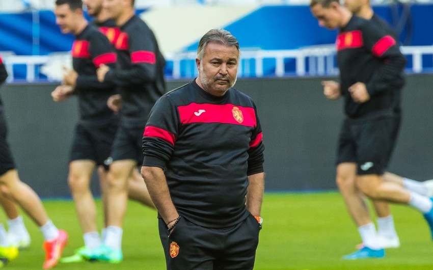 Bolqarıstan millisinin baş məşqçisi istefa verib