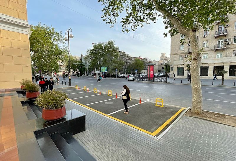Prezidentin ləğv etdirdiyi qanunsuz parkinq bu şəxsə məxsus imiş - FOTO