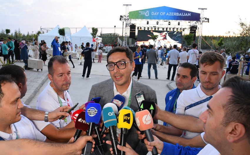 Fərid Qayıbov: Hər kəsi İslamiadada qazanılmış medallara görə təbrik edirəm