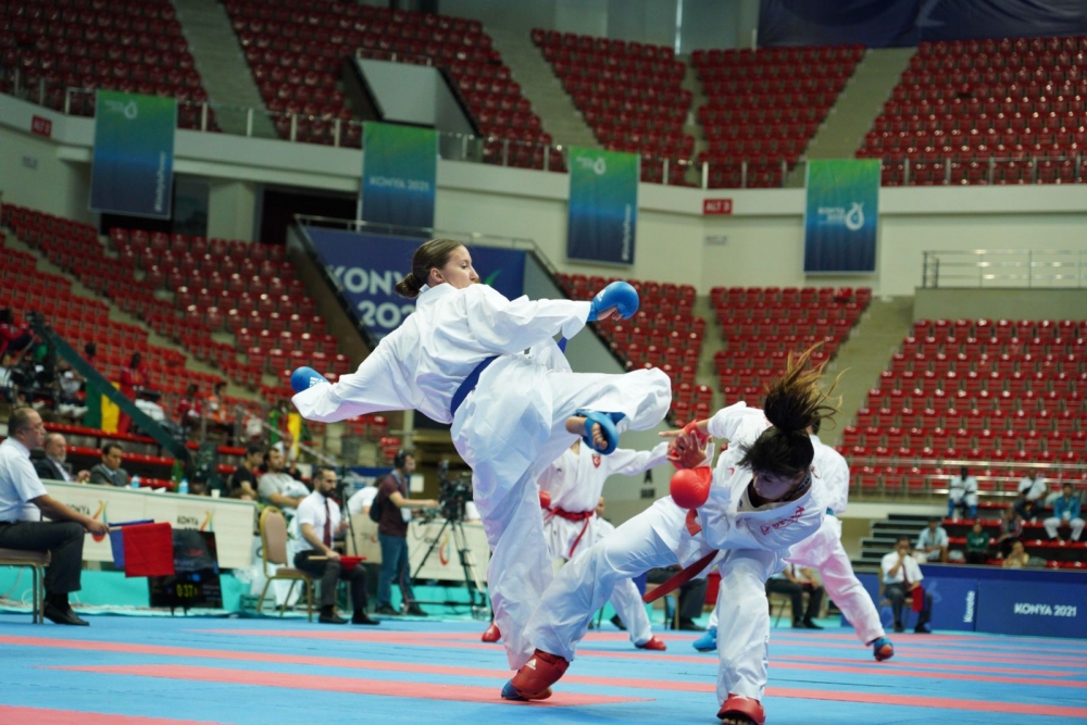 Karateçilərimizin Konya sınağı 6 medalla yadda qaldı 