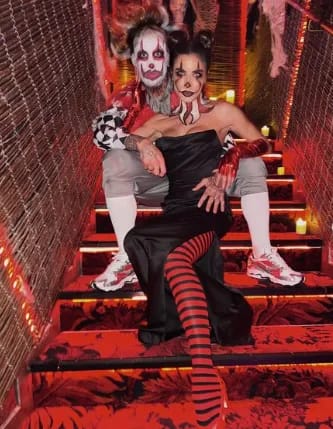 Halloweeni qeyd edən məşhurlar - FOTO