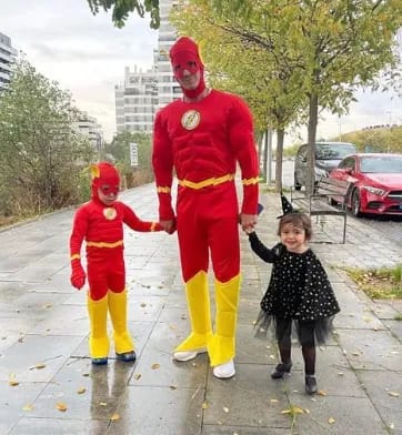Halloweeni qeyd edən məşhurlar - FOTO