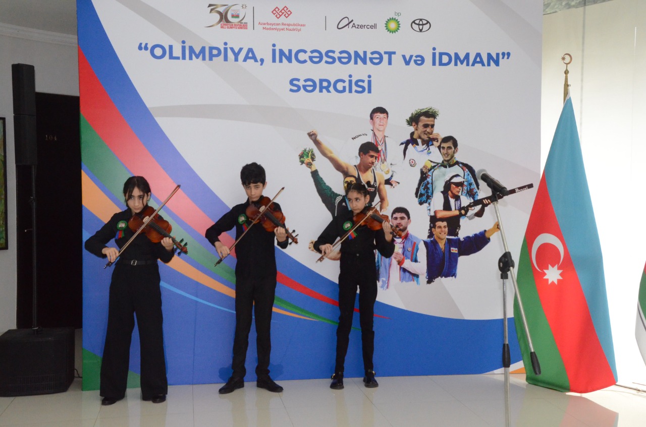 MOK-un 30 illik yubileyinə həsr olunmuş “Olimpiya, incəsənət və idman” adlı sərginin açılış mərasimi keçirilib - FOTO