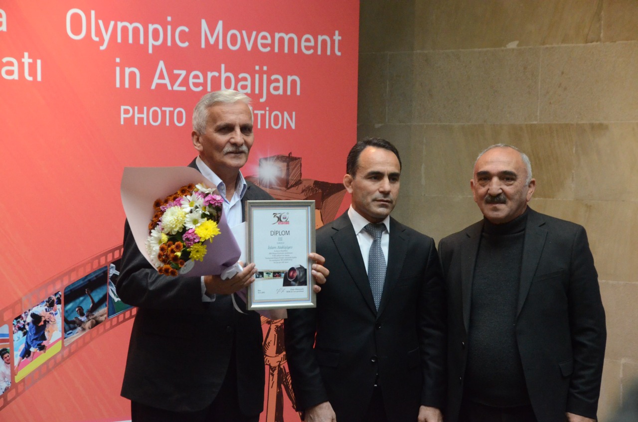 “Azərbaycanda Olimpiya Hərəkatı” mövzusunda keçirilən foto müsabiqəsinin qaliblərinin mükafatlandırılıb