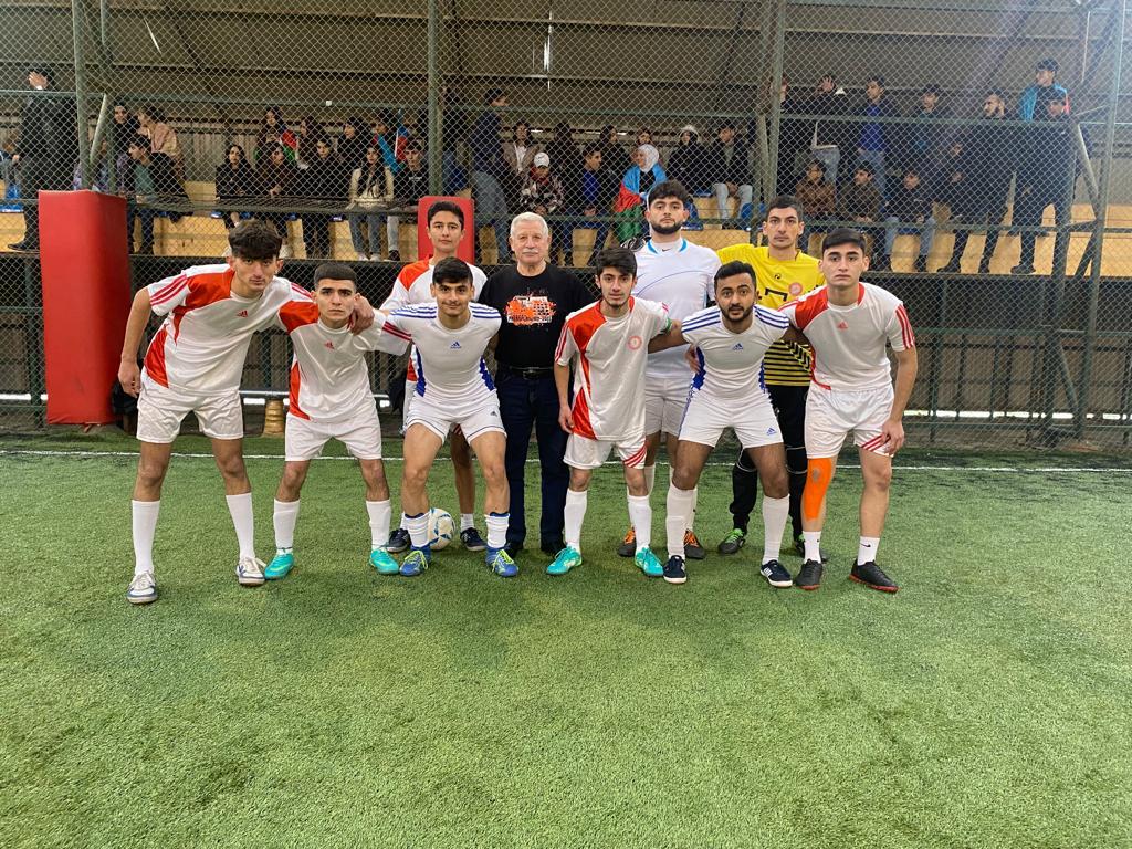 Bakı Texniki Kollecinin komandası gümüş medala sahib çıxdı - FOTO