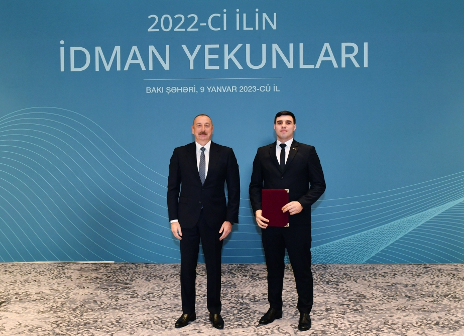 Prezident İlham Əliyev ötən ilin idman yekunlarına həsr olunmuş mərasimdə iştirak edib