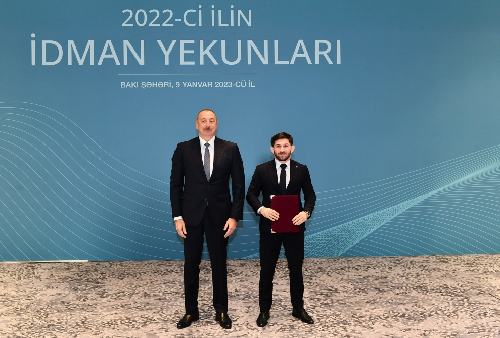 Prezident İlham Əliyev ötən ilin idman yekunlarına həsr olunmuş mərasimdə iştirak edib