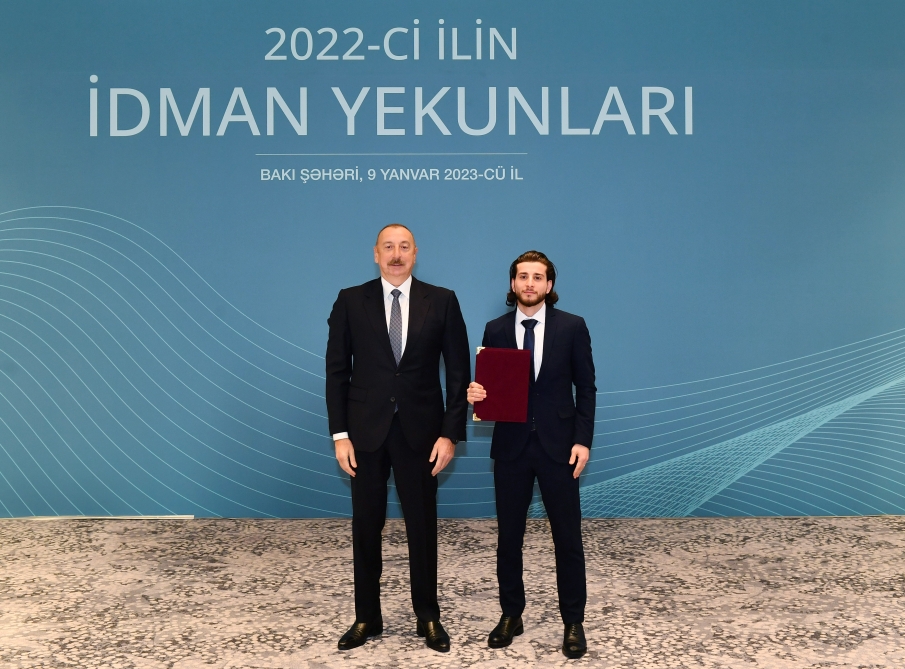 Prezident İlham Əliyev ötən ilin idman yekunlarına həsr olunmuş mərasimdə iştirak edib