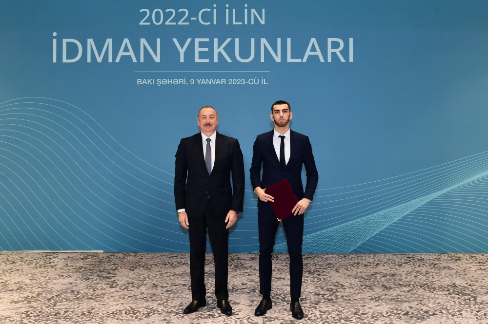 Prezident İlham Əliyev ötən ilin idman yekunlarına həsr olunmuş mərasimdə iştirak edib