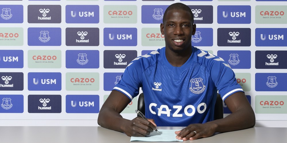 &laquo;Everton&raquo; 30 yaşlı futbolçudan&nbsp;əl çəkmir&nbsp;