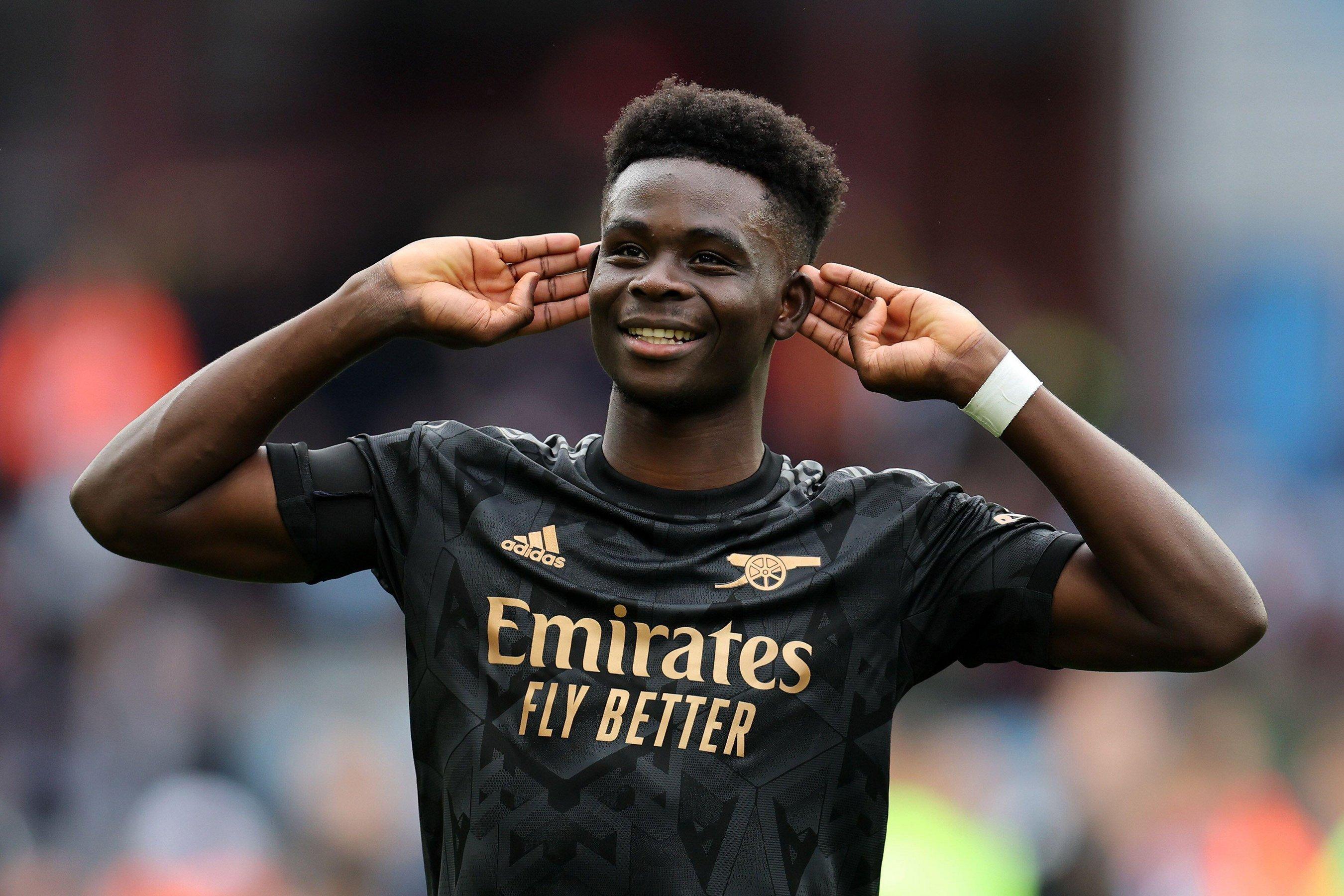 Dünya mətbuatı Bukayo Sakadan danışır