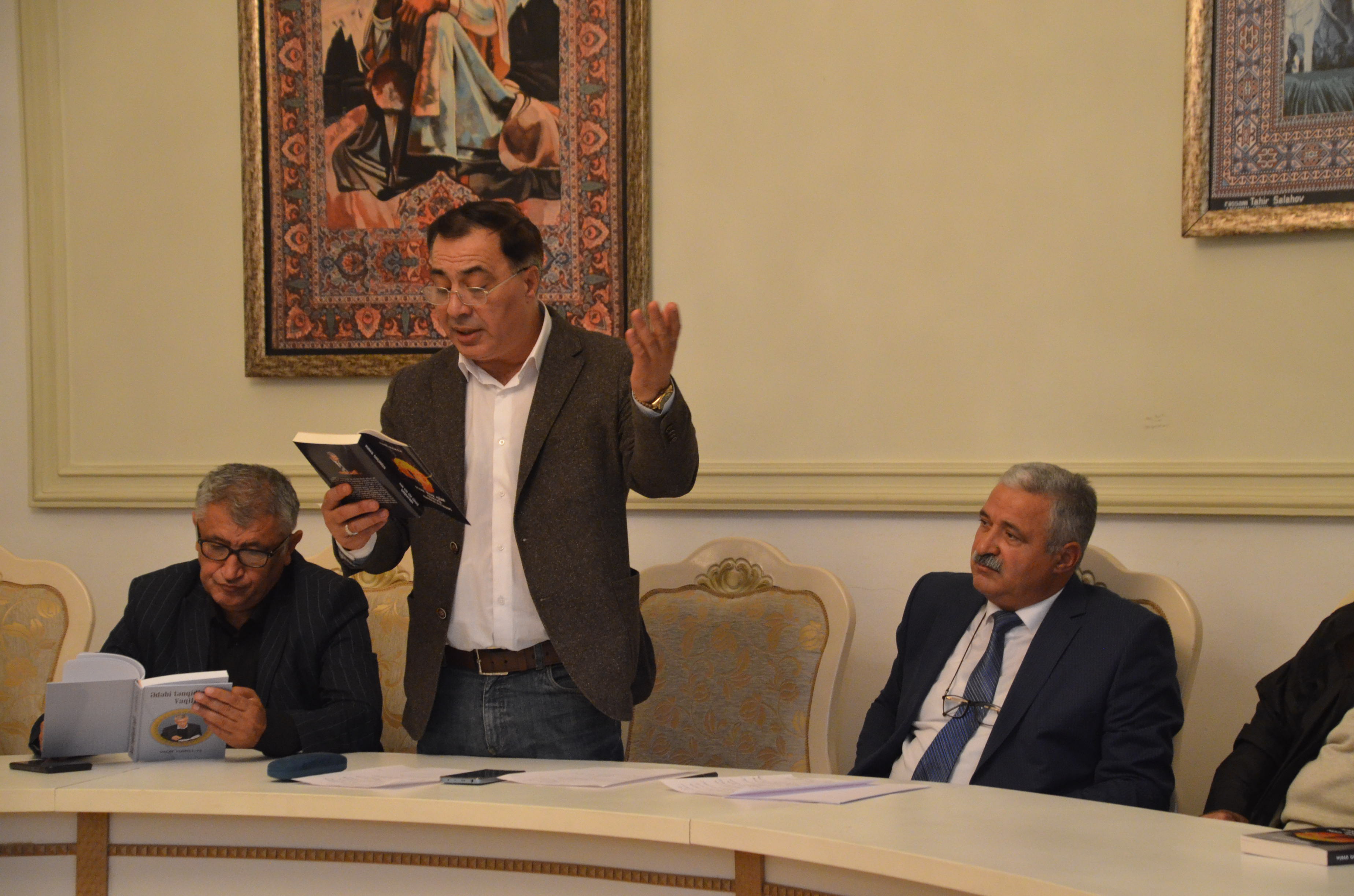 Murad Qoçuoğlunun &ldquo;Mən hər gün günəşi qarşılayıram&rdquo; kitabının təqdimatı olub - FOTO