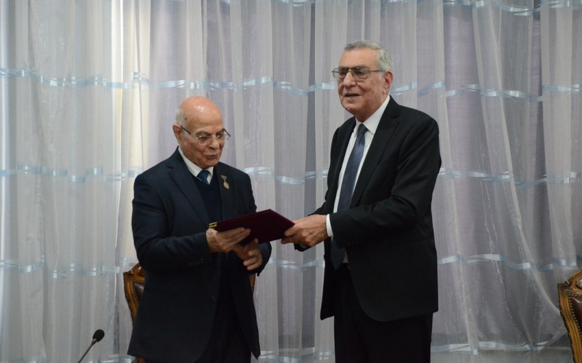 Bu gün ictimai-siyasi və idman xadimi, professor Ağacan Abıyevin 86 yaşı tamam olur
