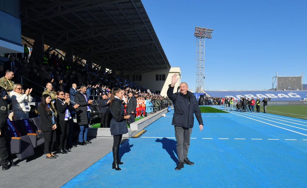 Prezident İlham Əliyev Xankəndi stadionunda çıxış edib
