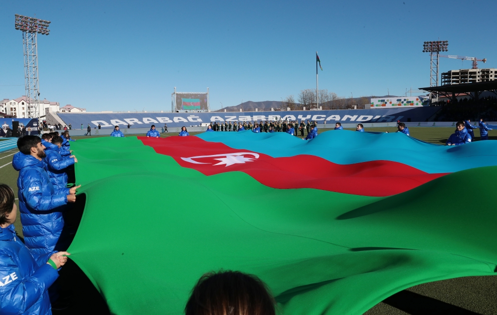 Prezident İlham Əliyev Xankəndi stadionunda çıxış edib