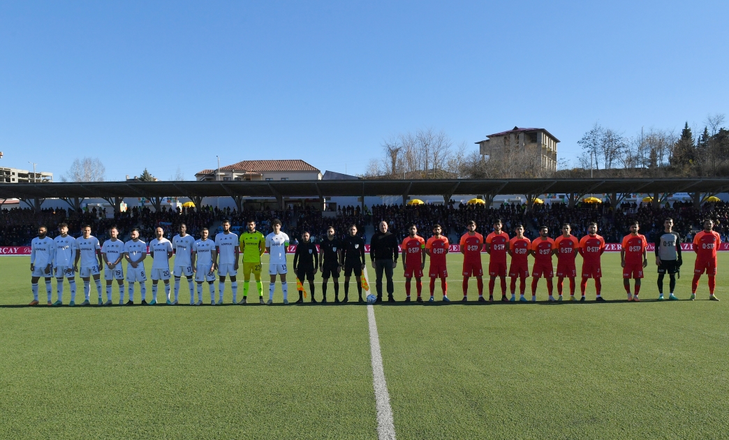 Prezident İlham Əliyev Xankəndi stadionunda çıxış edib