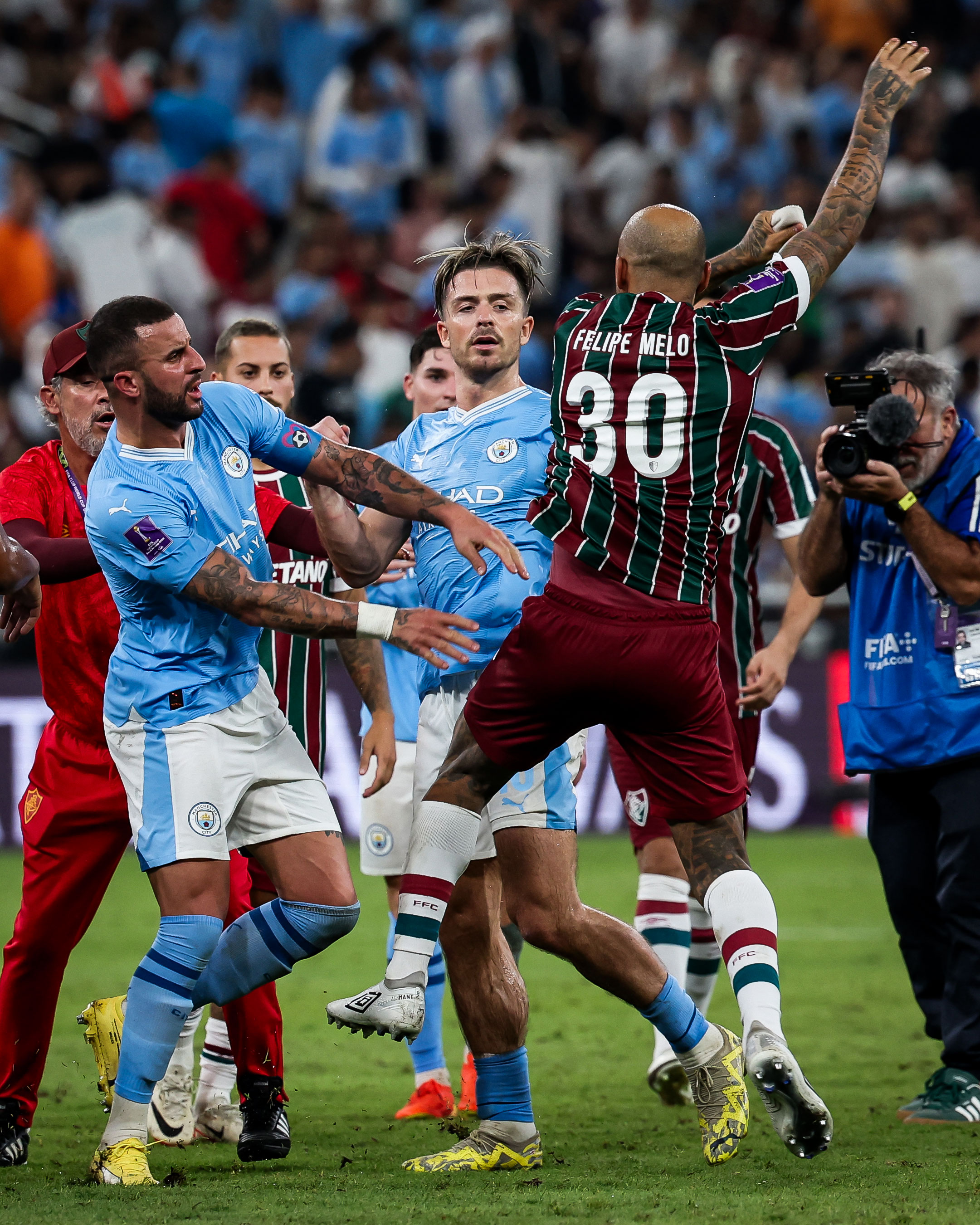 Melo: &ldquo;İdmançı meydanda hörmətsizlik göstərə bilməz&rdquo; - FOTO