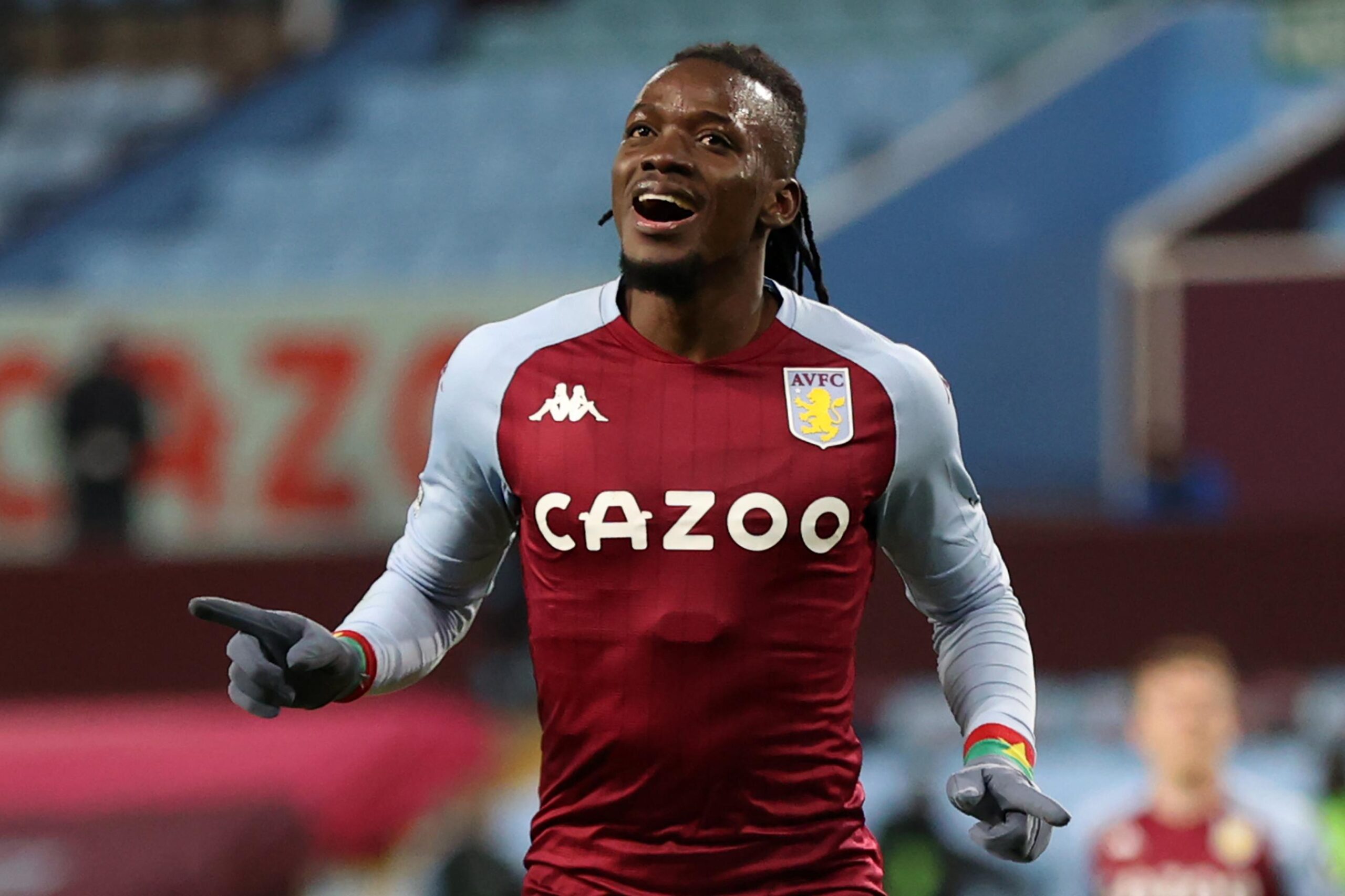 Ehtiyatda oturmaqdan yorulub