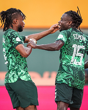 İki yarımfinalçı rəqibini gözləyir - FOTO