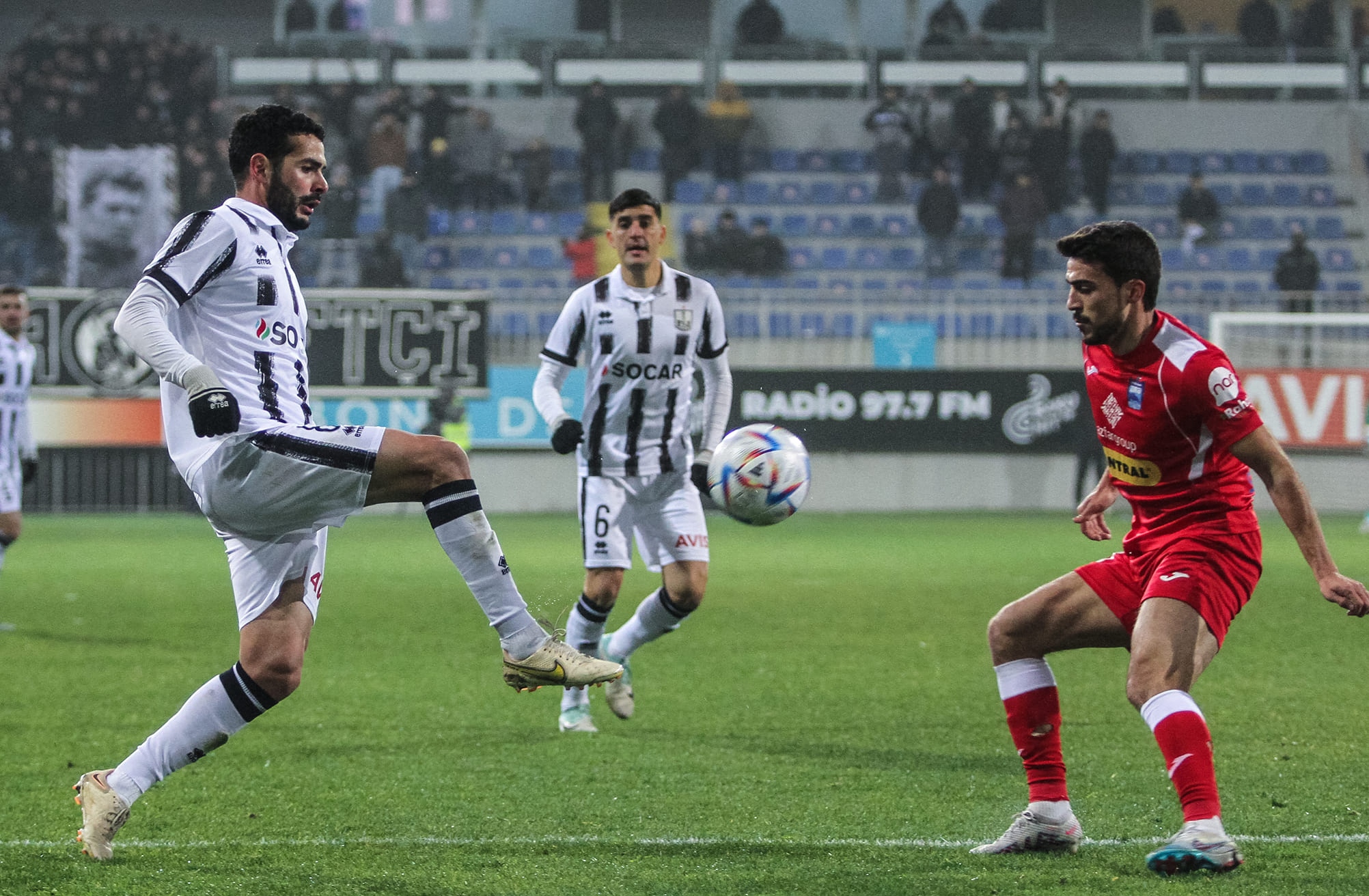 Premyer Liqa: "Neftçi" turu qələbə ilə başa vurdu&nbsp;