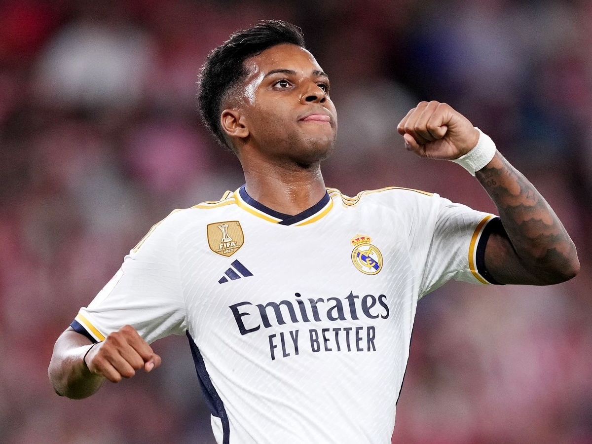 İngiltərə klubları sıraya düzülüb