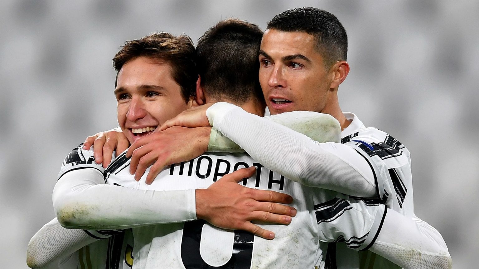 &ldquo;Mersisaydlılar&rdquo;ın &ldquo;Qoca Sinyora&rdquo;dan istəyi var