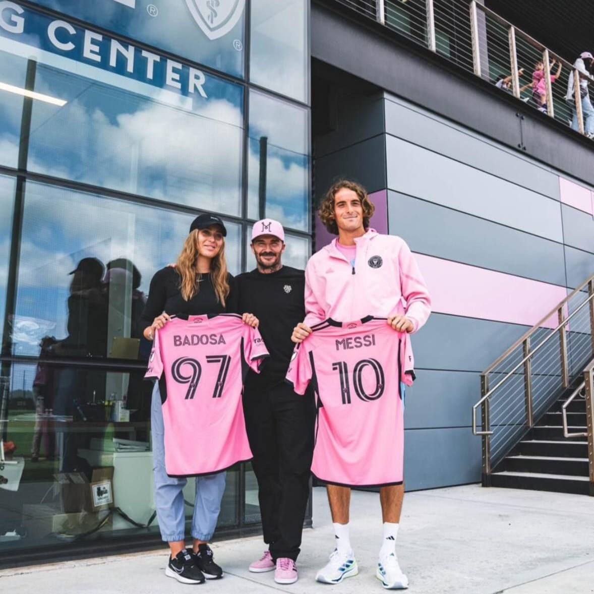 Bekhem qonaqları&nbsp;əliboş yol salmadı