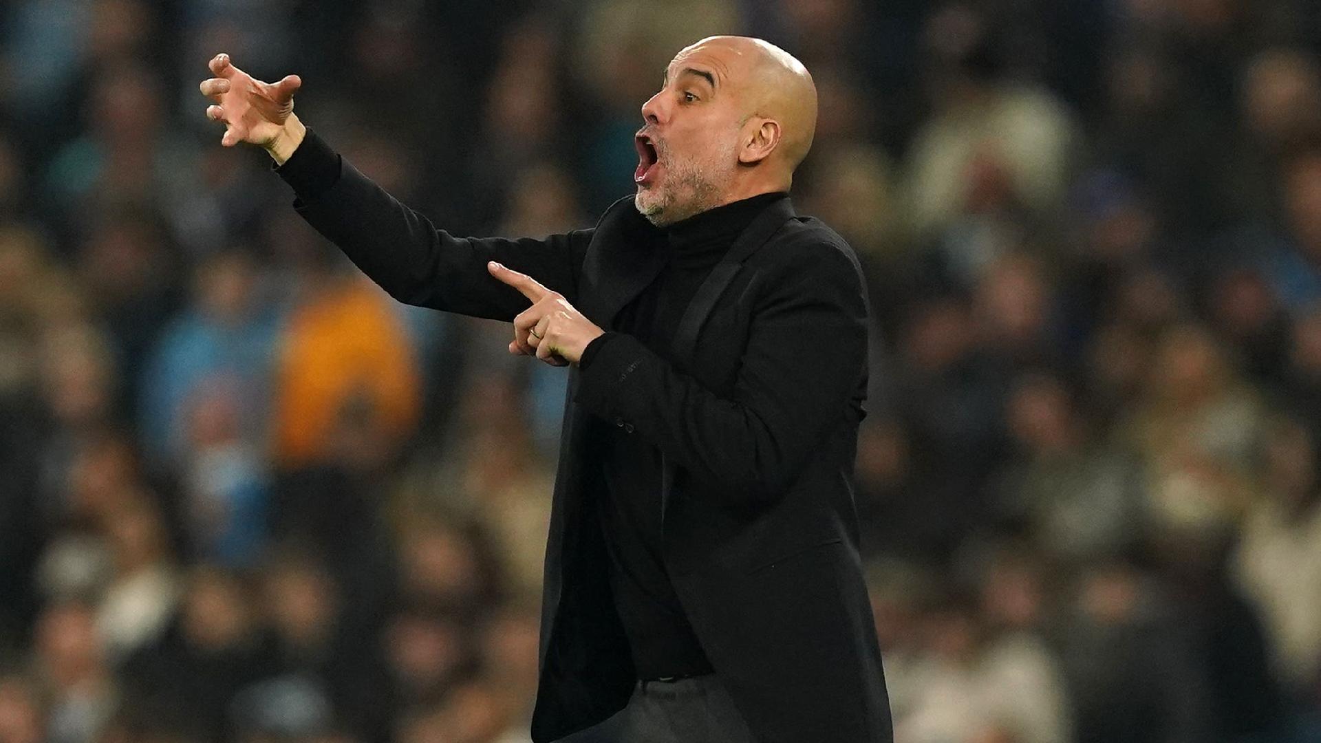 Pep vaxt söhbəti edir