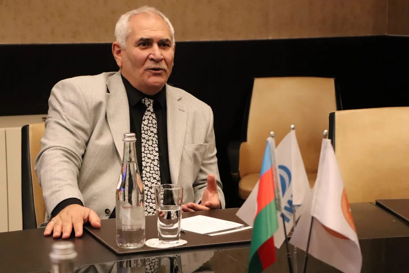 Azərbaycan Ağırlıqqaldırma Federasiyasının prezidenti IWF prezidenti ilə görüşüb