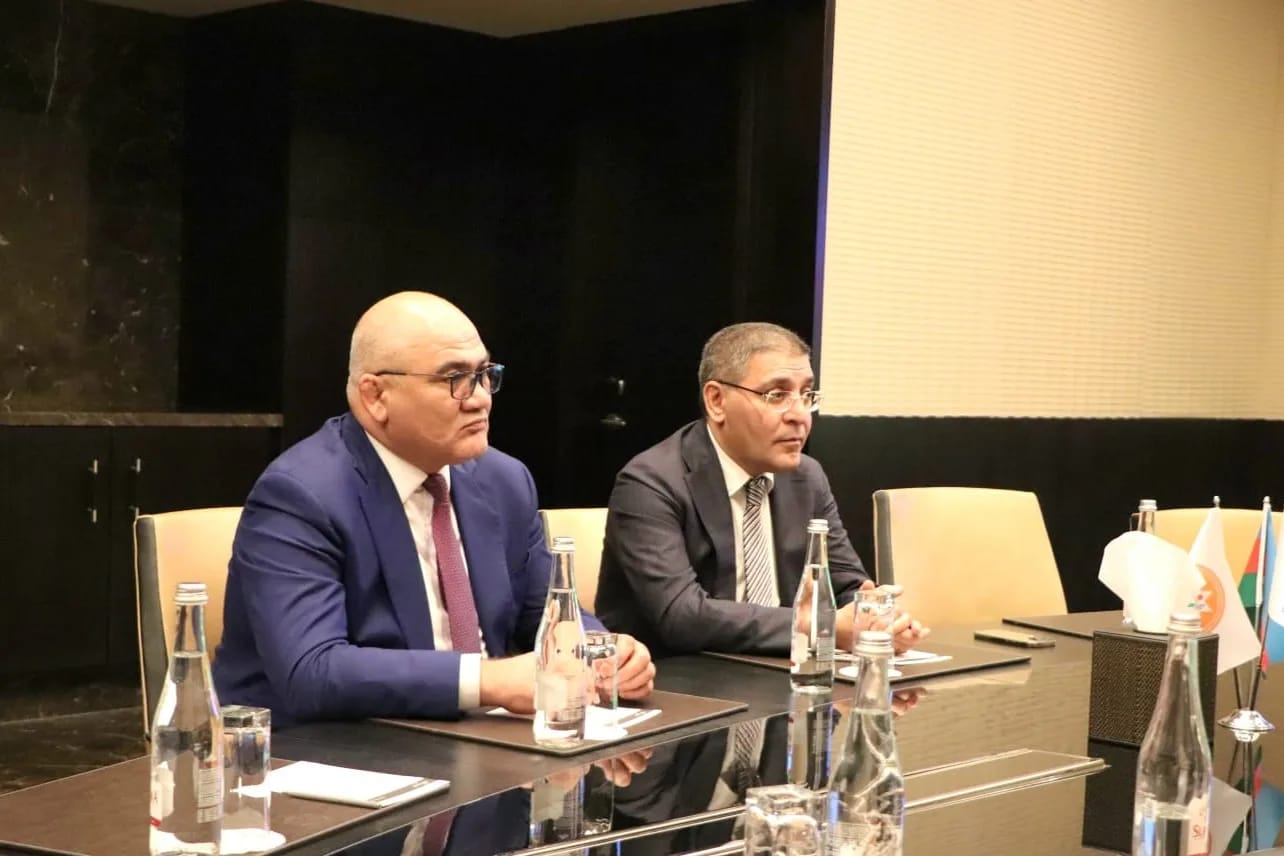 Azərbaycan Ağırlıqqaldırma Federasiyasının prezidenti IWF prezidenti ilə görüşüb