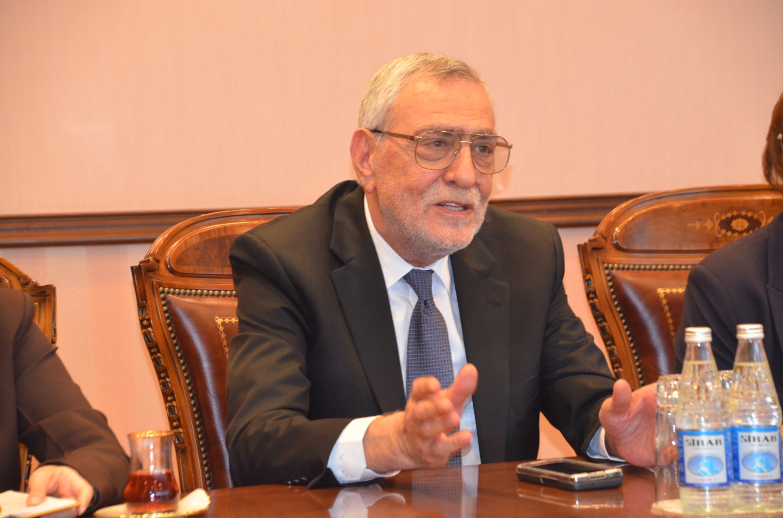 MOK-un vitse-prezidenti ABŞ-ın qadın güləşi üzrə mütəxəssisləri ilə görüşüb