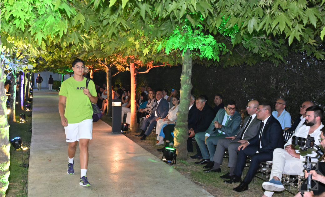 Azərbaycan idmançılarının Paris-2024 üçün vahid idman forması təqdim olunub