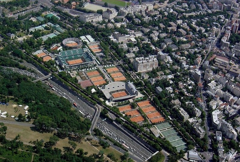 Paris-2024-də yarışların keçiriləcəyi arenaların əksəriyyəti mərkəzdə yerləşir