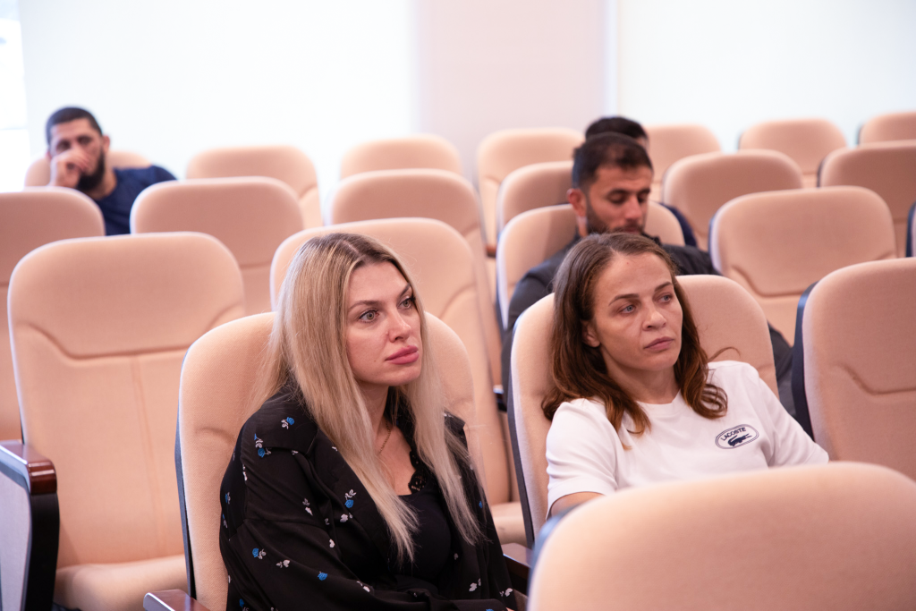 AMADA Paris-2024-ə lisenziya qazanan güləşçilərimiz üçün seminar təşkil edib