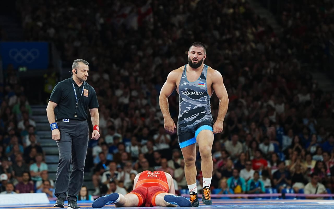 Sərbəst güləşçimiz Paris-2024-ün bürünc medalına sahib çıxdı 