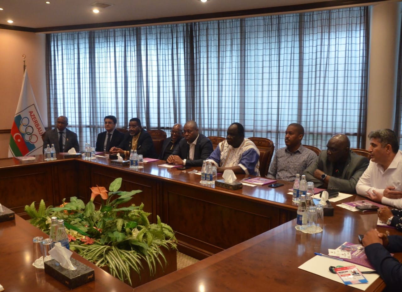 MOK-da Afrika Milli Olimpiya komitələrinin rəsmiləri ilə görüş keçirilib 