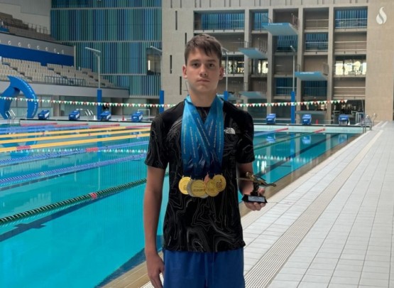 Əbu-Dabidə 7 medal qazanan üzgüçümüz yarışın ən yaxşısı seçilib