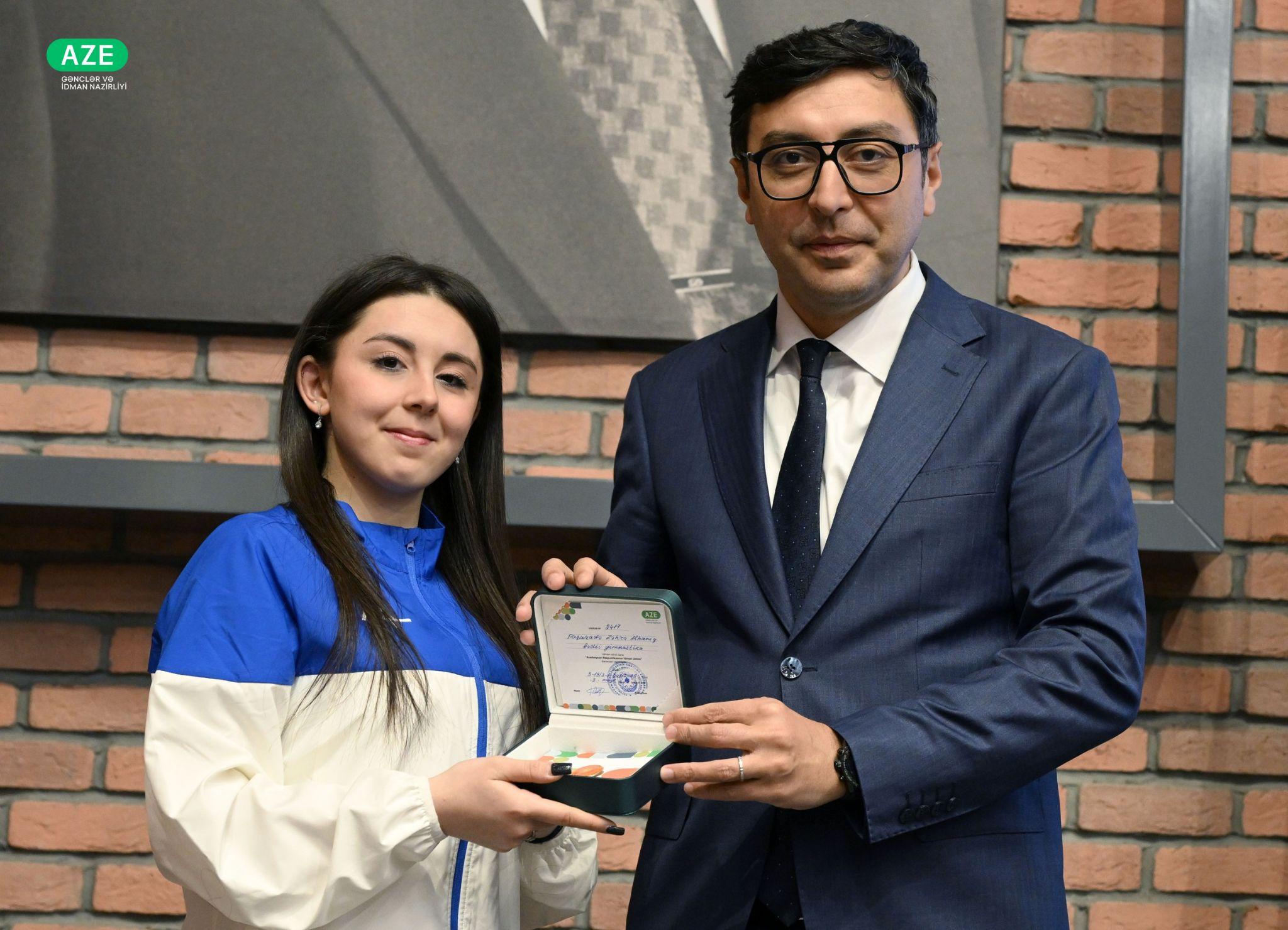 Ötən ay beynəlxalq yarışlarda uğurla çıxış etmiş idmançılarla görüş olub