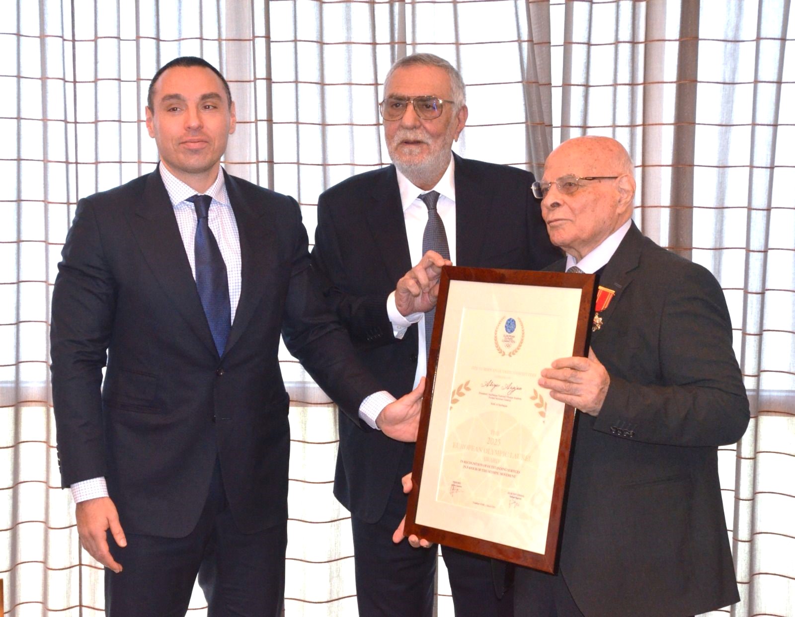 MOK-un İcraiyyə Komitəsinin yeni tərkibdə növbəti iclası keçirilib