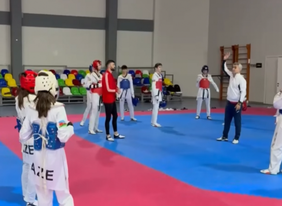 Yeniyetmə taekvondoçularımız təlim-məşq toplanışında iştirak edirlər