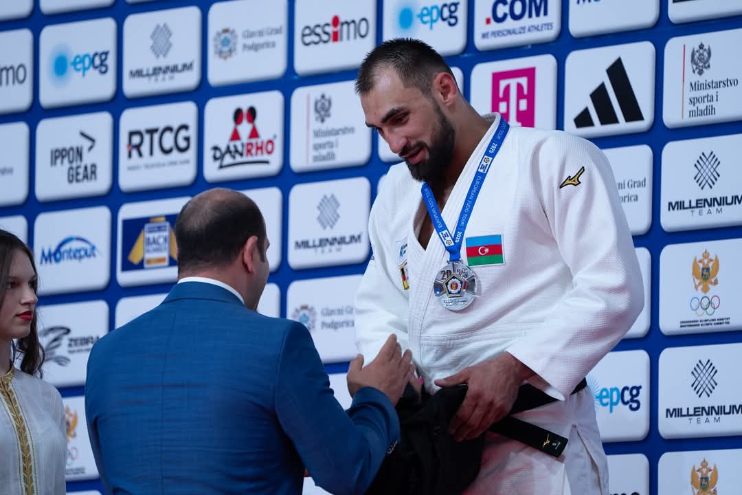 Avropa çempionatı: Olimpiya çempionumuz qızıl medalı əldən verdi