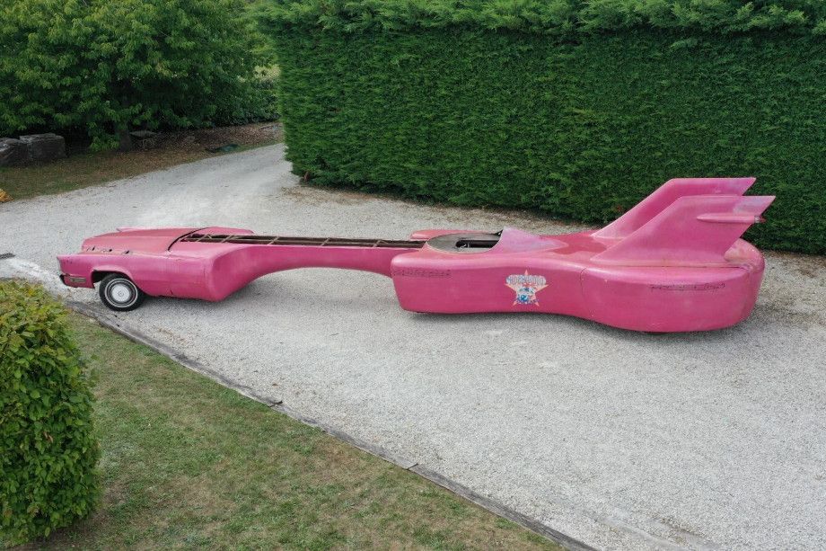 Elvisin &quot;gitara avtomobili&quot; hərraca çıxarılıb - FOTO