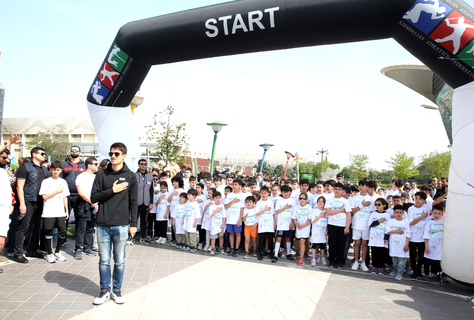Dənizkənarı Bulvarda &quot;KidsRunFest&quot;: 200-dən artıq uşaq atletika bayramında gücünü sınadı