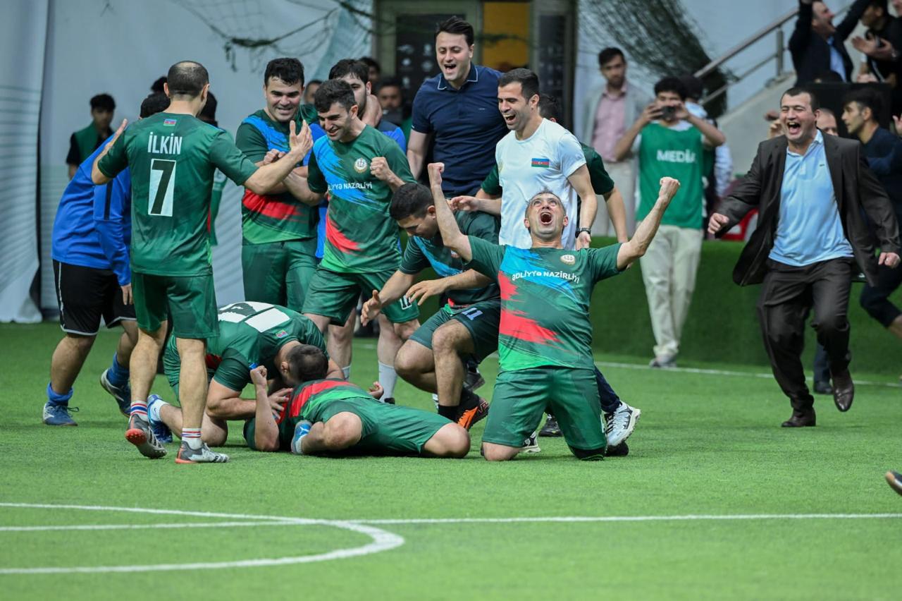 III minifutbol turnirinə yekun vuruldu&nbsp;