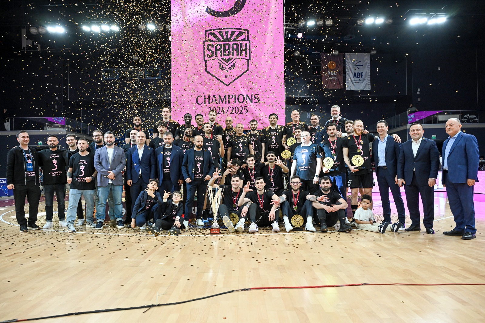 &quot;Sabah&quot; ardıcıl üçüncü dəfə Basketbol Liqasının qalibi oldu - FOTO