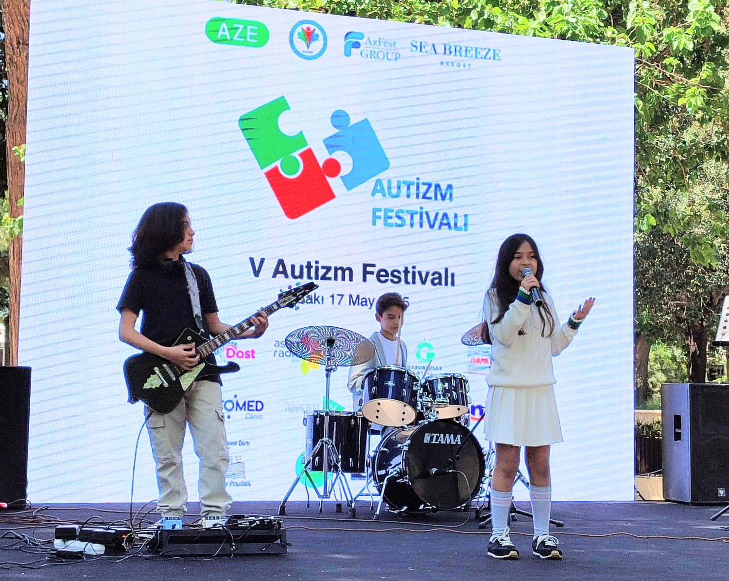 Bakıda autizmli uşaqların cəmiyyətə inteqrasiyası məqsədilə festival keçirilib&nbsp;- FOTO