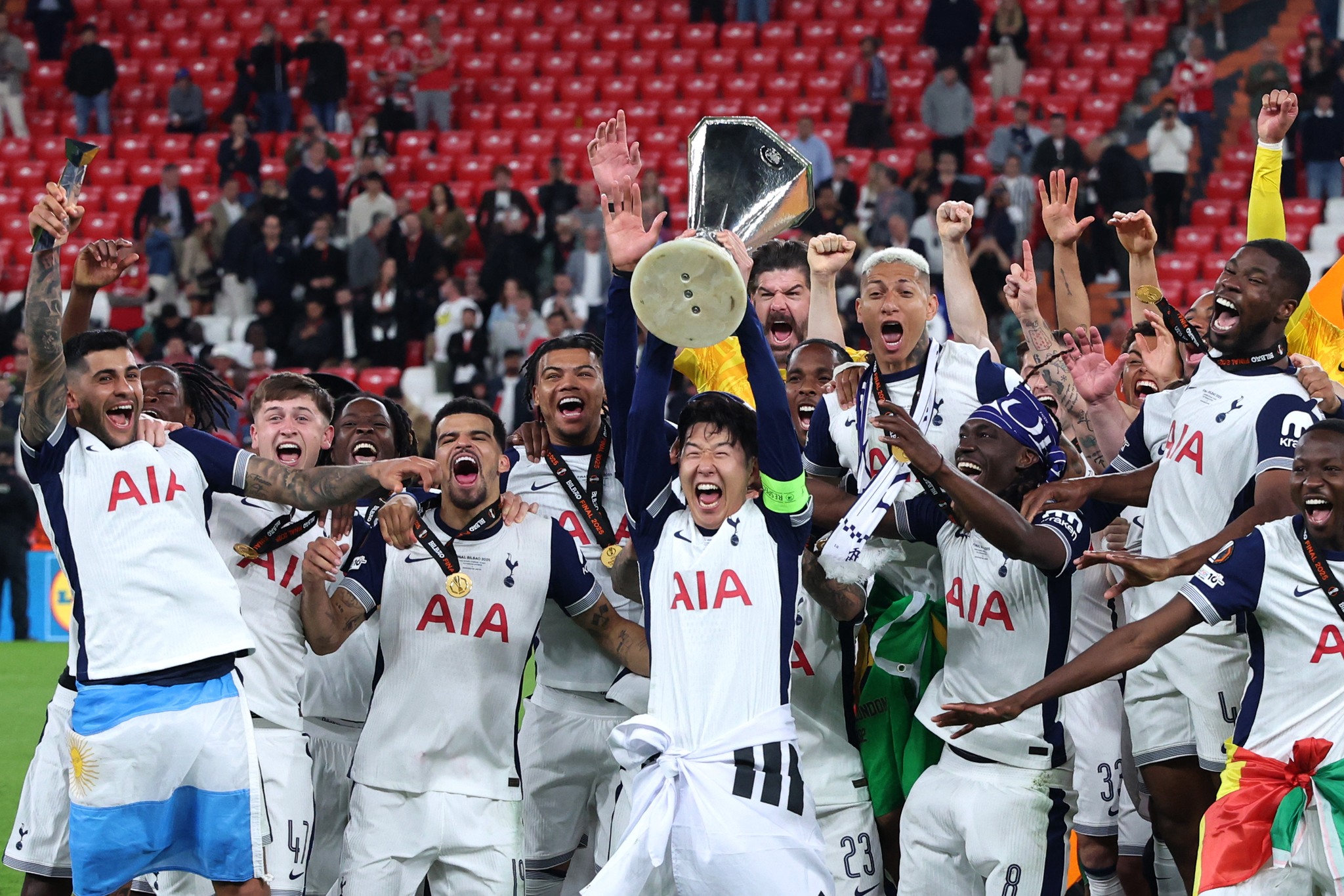 "Tottenhem" üçüncü dəfə UEFA Avropa Liqasının qalibi oldu