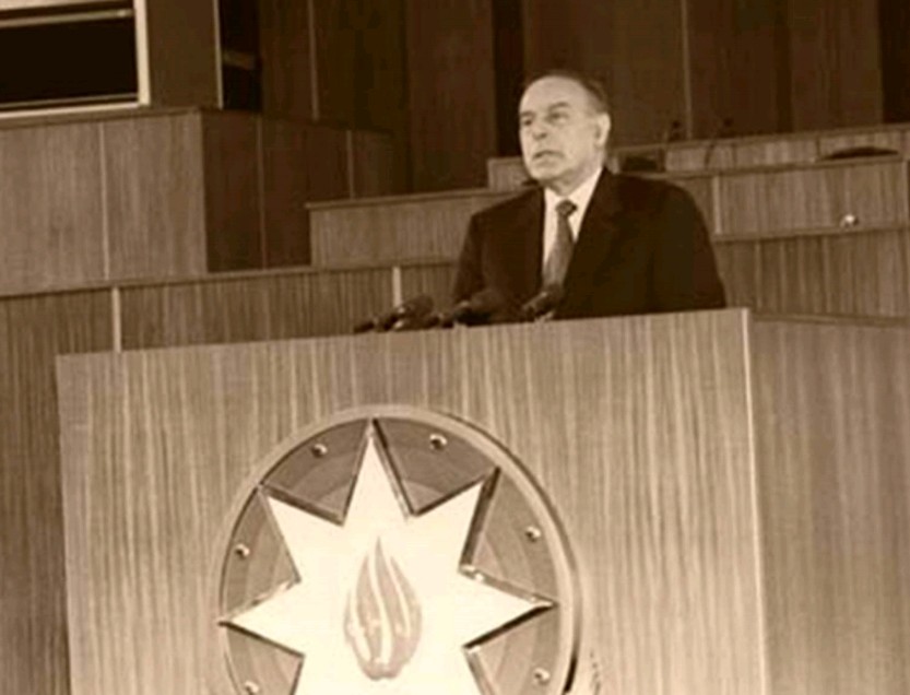 15 iyun -&nbsp;Azərbaycan xalqının&nbsp;Milli Qurtuluş Günüdür